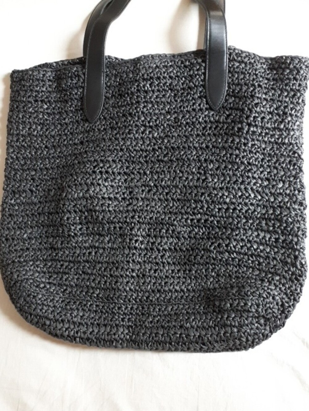 BR Black Woven Straw Tote Bag with Faux Leather Handles